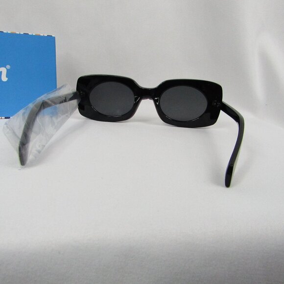 Sunglasses | Black | Women's | Optimum Optical | New With Tags - Picture 2 of 3